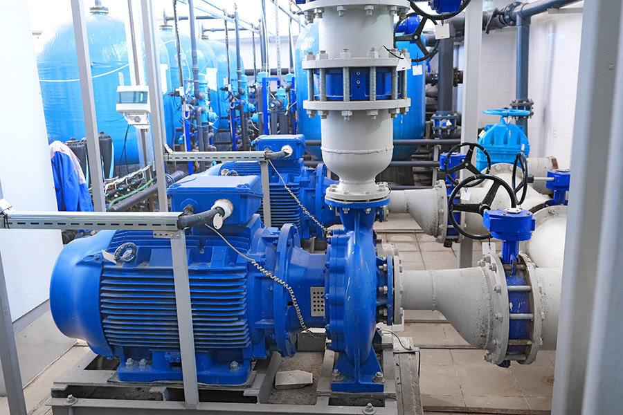 High pressure water pump