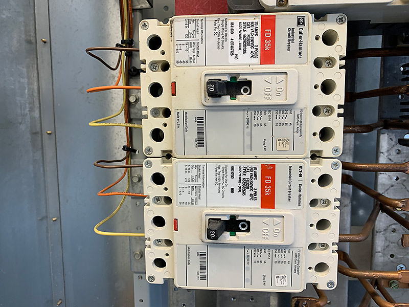 Onduleur Eaton 9390 40 - 160 kVA